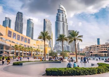 فروش سه قطعه زمین در دبی و ۷۱۵ میلیون درهم سود