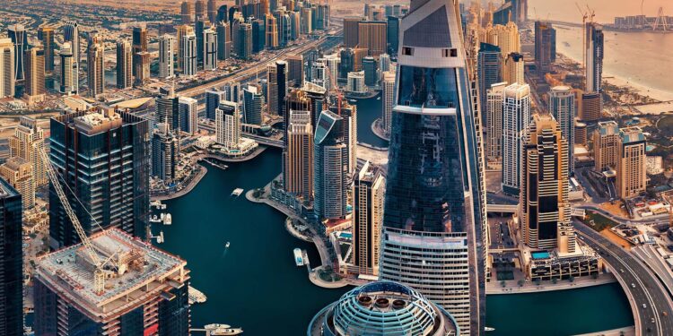 گذار آرام بازار املاک دبی