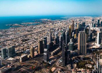 مالکان املاک دبی حاضر به کاهش قیمت نیستند