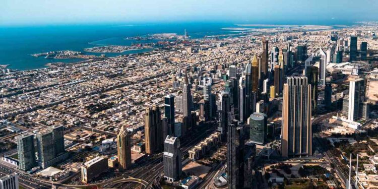 مالکان املاک دبی حاضر به کاهش قیمت نیستند