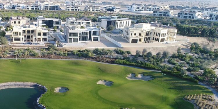 ثبت دو معامله مهم زمین در دبی به ارزش ۱۳۴ میلیون درهم!