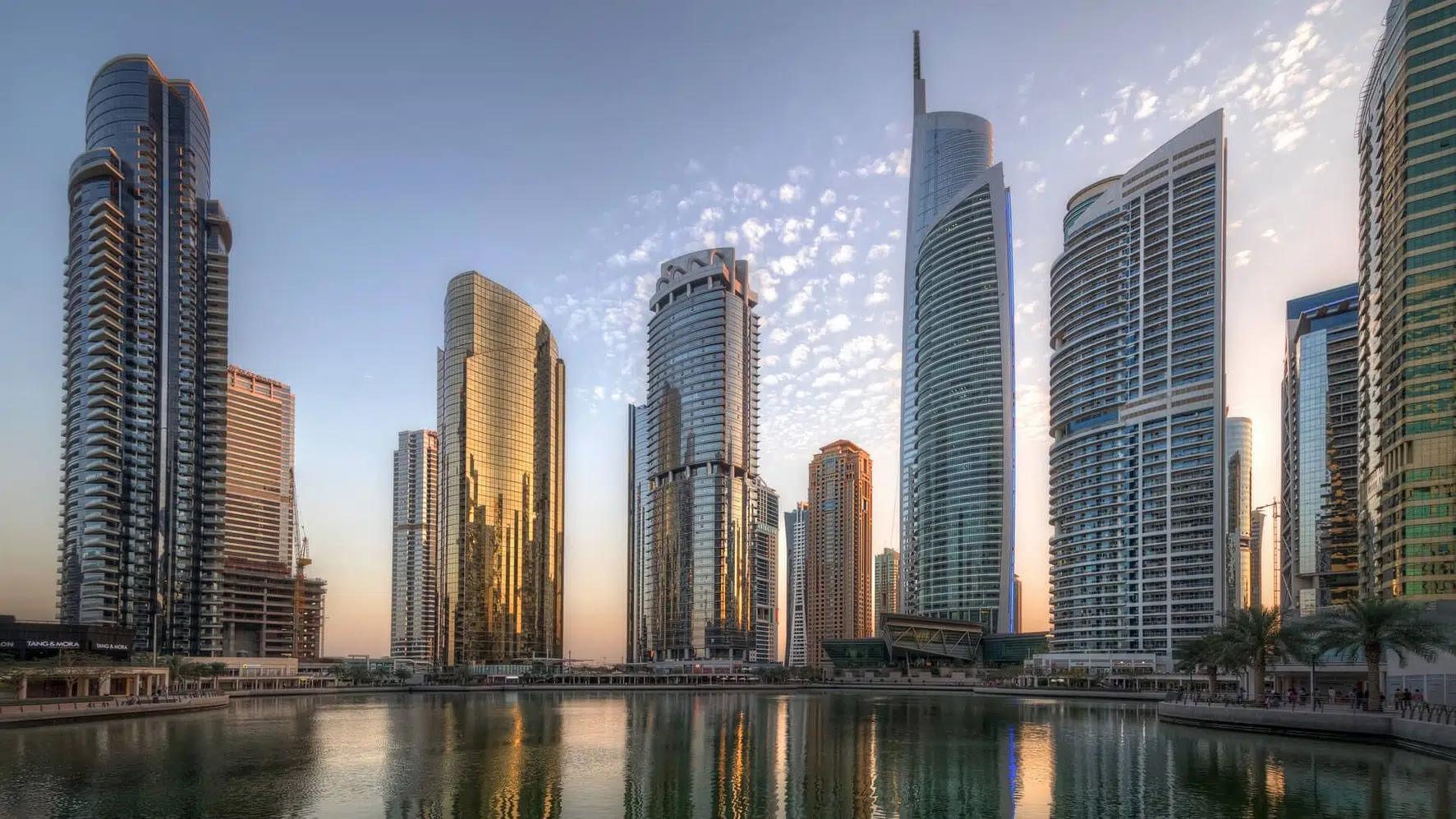 Dubai Real Estate Weekly Transactions Hit 14 Billion AED